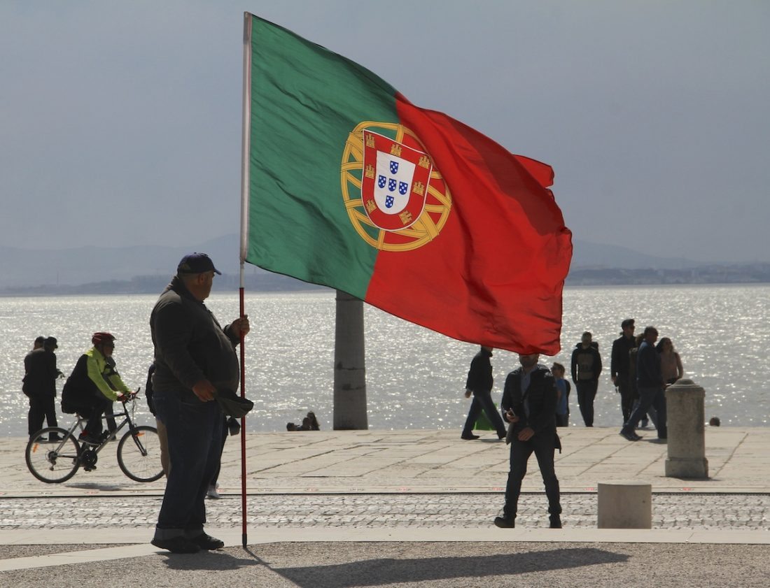 flag-of-Portugal