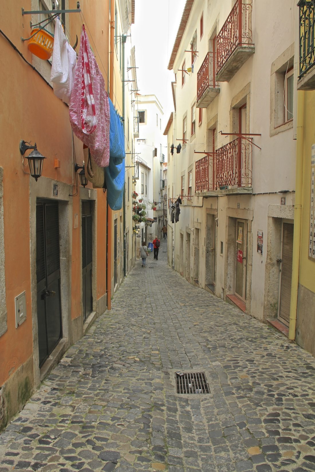 Alfama-street-Lisbon